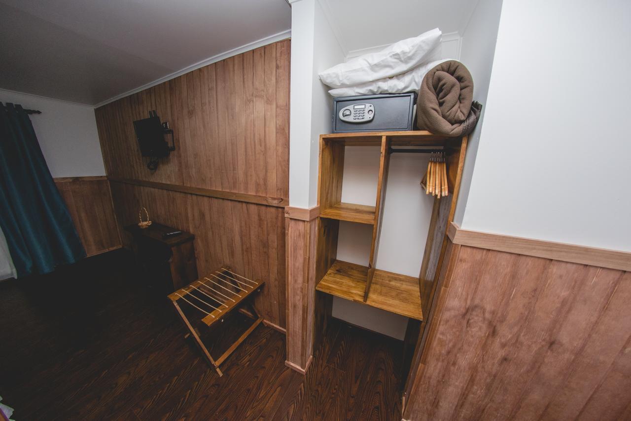 Hotel Hallef Puerto Natales Dış mekan fotoğraf